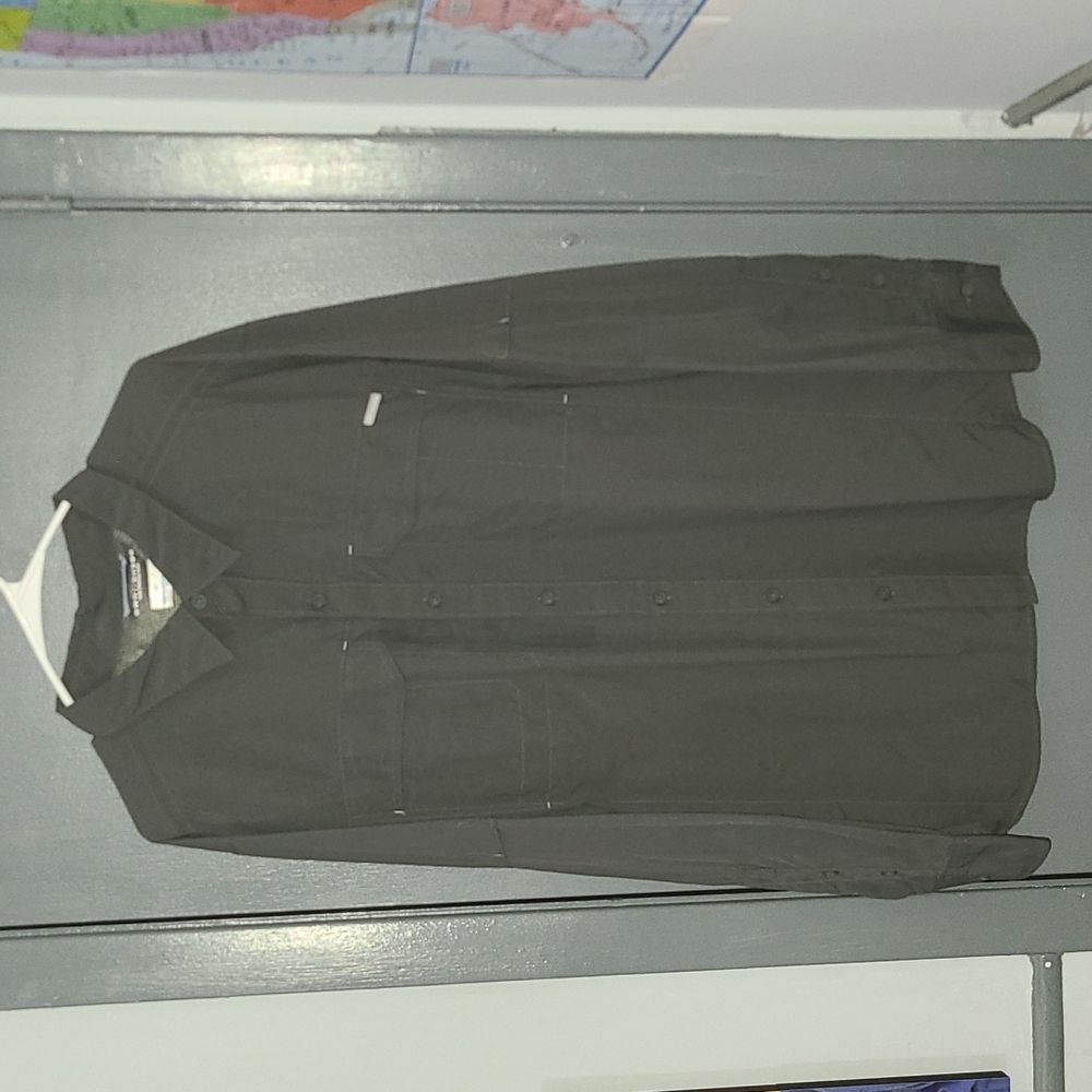 Mens columbia xxl long sleeve shirt. Omni-shade gray